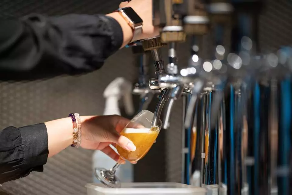 手工啤酒推介｜人均$315即享4小時任試任添手工啤 再參觀香港釀酒廠Deadman Brewery