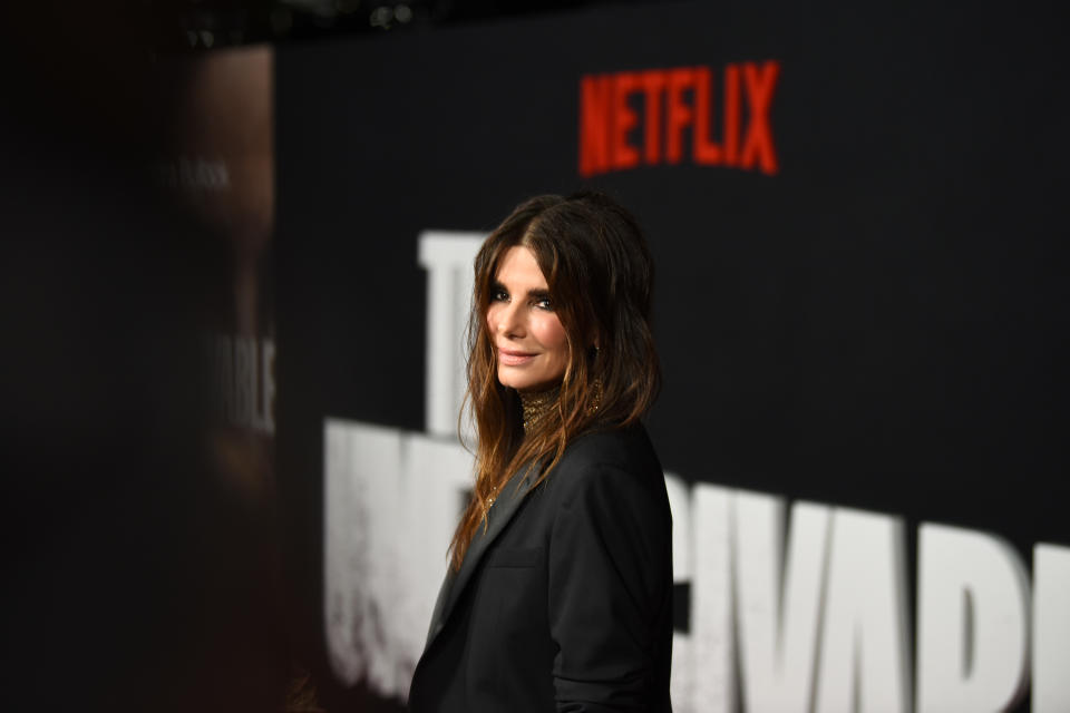 LOS ANGELES, CALIFORNIA - NOVEMBER 30: Sandra Bullock attends the Los Angeles premiere of Netflix's 