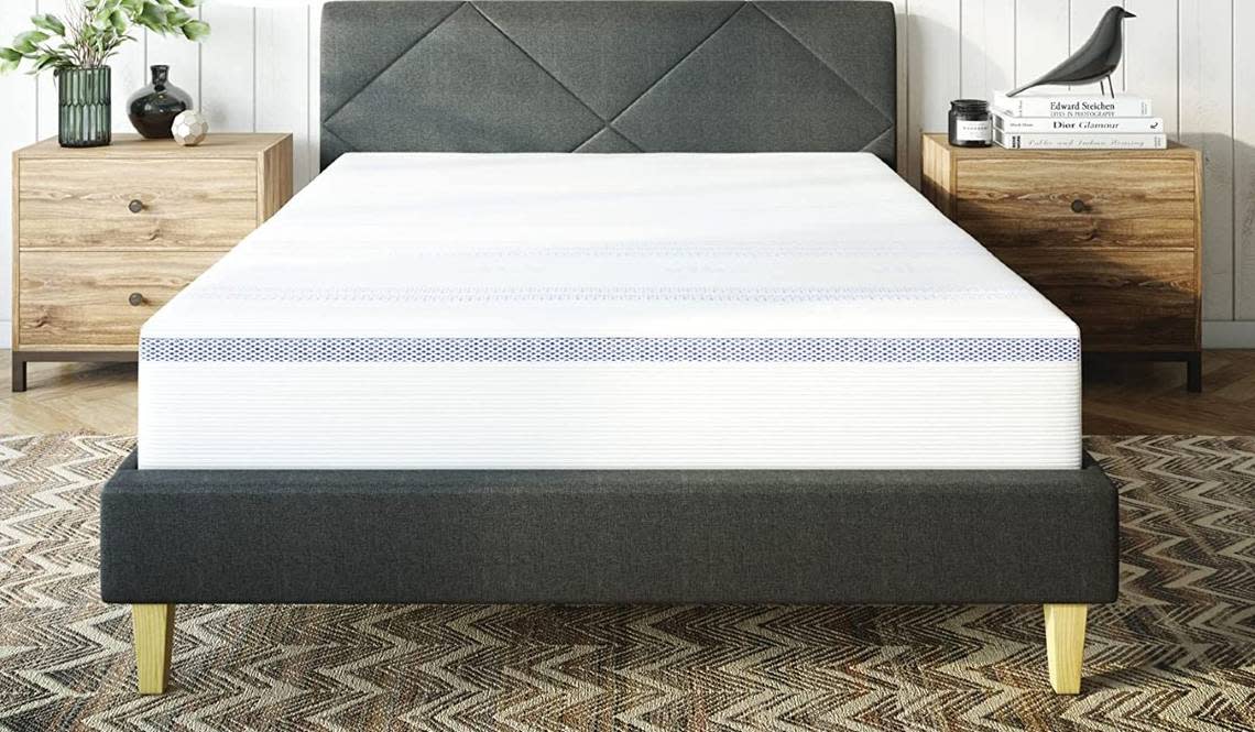 This mattress offers layers of support to reduce pressure points and align your spine as you sleep.