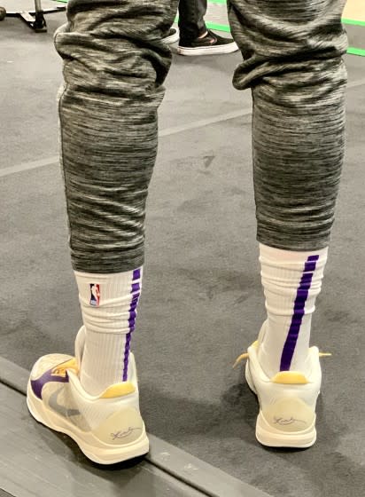 Lakers star Anthony Davis sports a pair of Kobe shoes by Nike.