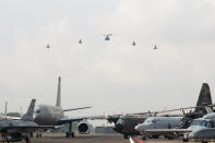 <p>RSAF taking part in a flypast during the parade preview on 28 August. (PHOTO: Dhany Osman / Yahoo News Singapore) </p>