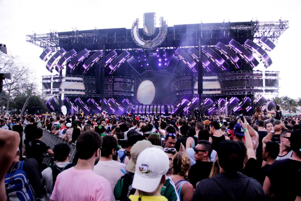 <p>Ultra Music Festival – Día 2. Crédito: Migue León http://instagram.com/miguesphotobook </p>