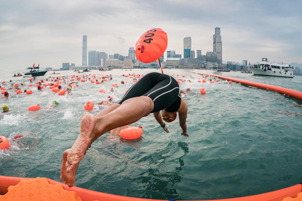 維港泳2023｜全港首個海上遊樂場11月登陸尖沙咀星光大道！免費入場、即日起網上登記 率先睇6大打卡遊樂設施