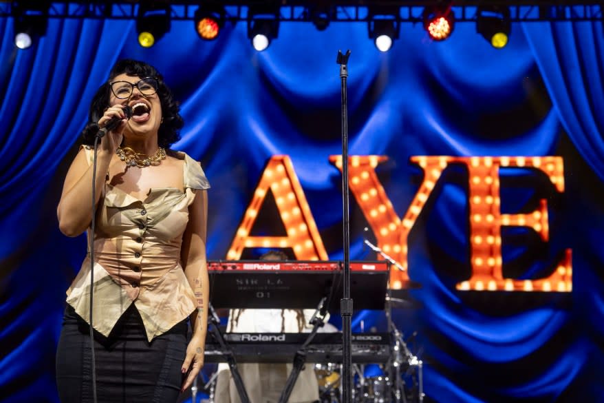 Raye performs onstage at the 2024 Coachella Valley Music and Arts Festival at Empire Polo Club on April 13, 2024.