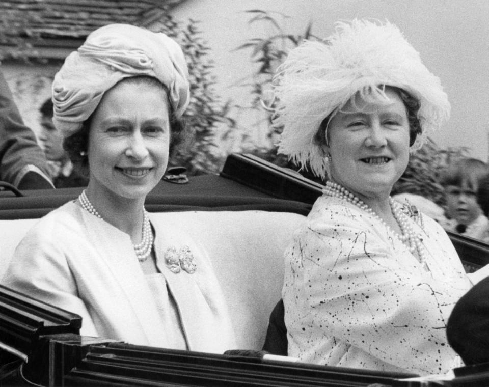 Queen Elizabeth II and Queen Mother Elizabeth arrive at Ascot racecourse in the summer of 1963 (AFP/Getty)