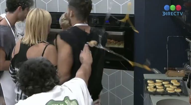 Quién es el participante de Gran Hermano al que acusan de no bañarse