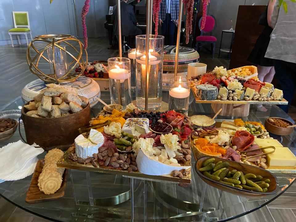 Broadberry Events is a new boutique event space in the Broad Avenue Arts District. At a recent event, Paradox Cuisine and Greys Fine Cheese & Entertaining catered the food.