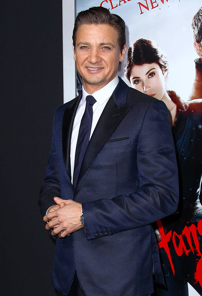 Jeremy Renner arrives to the LA Premiere of 'Hansel & Gretel: Witch Hunters'