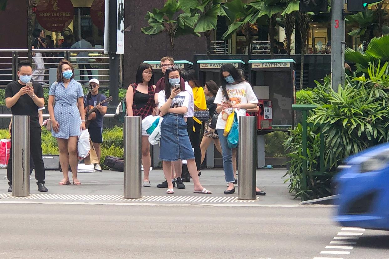 People seen wearing face masks on the streets of Orchard Road on 31 January, 2020. (PHOTO: Dhany Osman/Yahoo News Singapore)