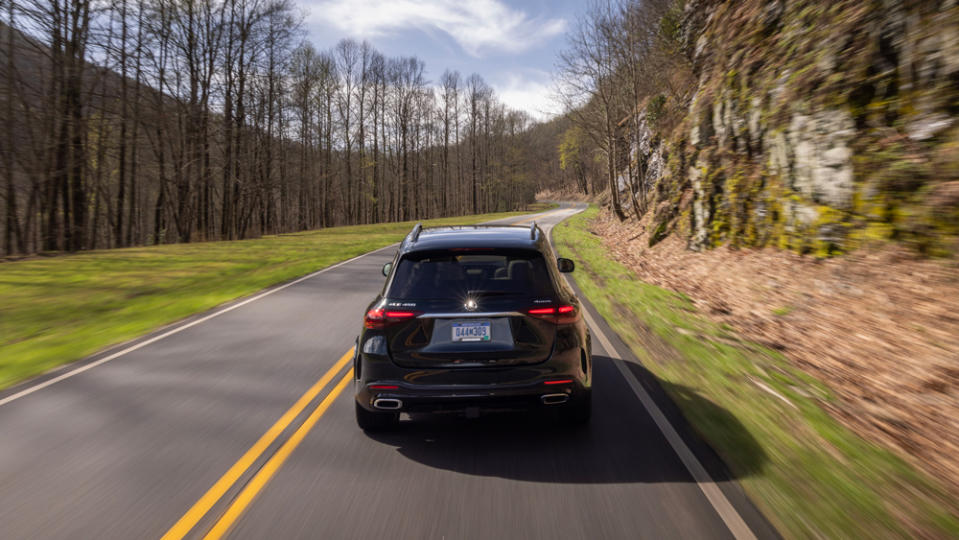 The 2024 Mercedes-Benz GLE 450 4MATIC SUV on its way to to the 2023 Masters tournament.