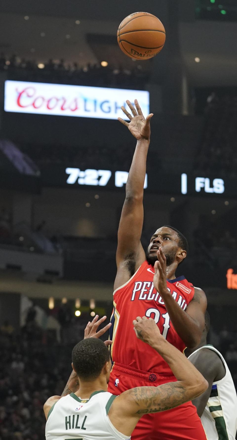 New Orleans Pelicans' Darius Miller shoots during the first half of an NBA basketball game against the Milwaukee Bucks Wednesday, Dec. 19, 2018, in Milwaukee. (AP Photo/Morry Gash)