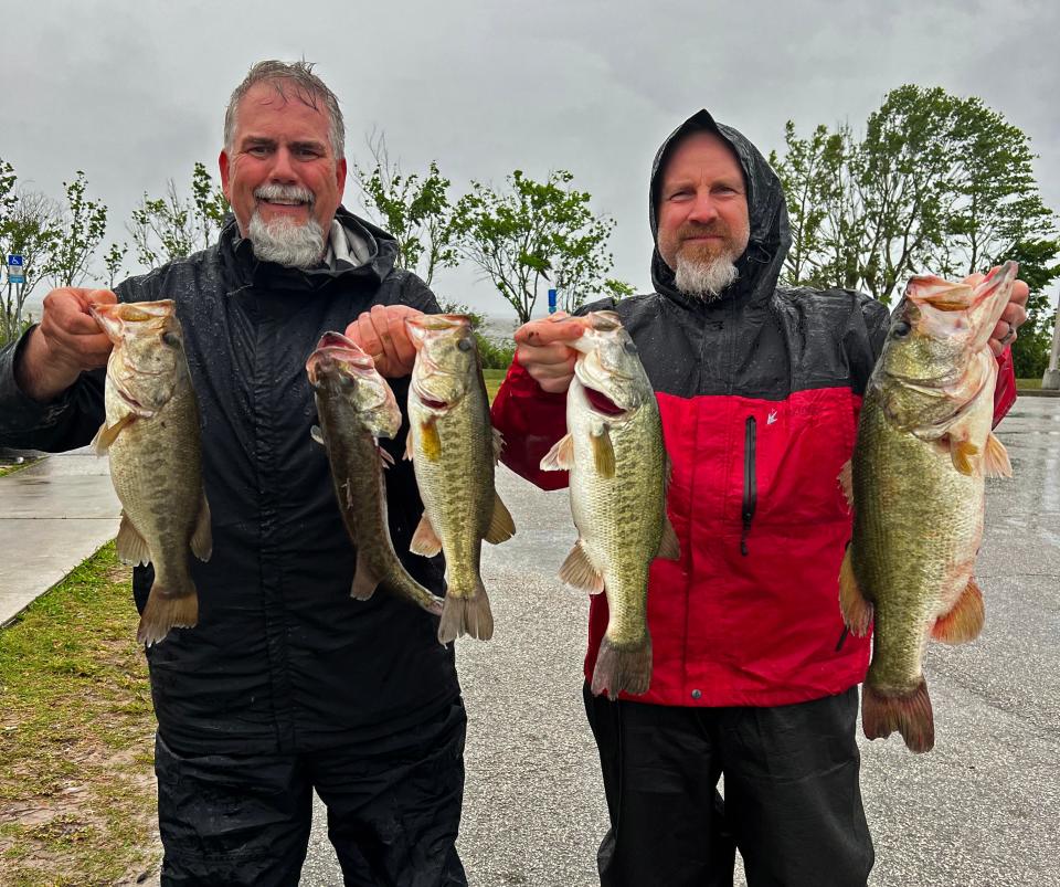 Mark Kummelman, left, and Keith Katrien had 16.75 pounds and big bass with a 6.65 pounder to win the Bass Bandits of Brandon tournament April 2 on the Harris Chain. COURTESY PHOTO/LINDSEY ENGLISH