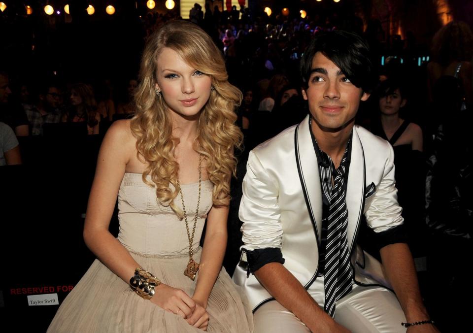 2008: Taylor Swift and Joe Jonas