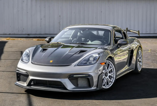 PcarMarket is Selling A Top-Spec 2023 Porsche 718 Cayman GT4 Weissach In  Rare Paint-To-Sample Stone Gray