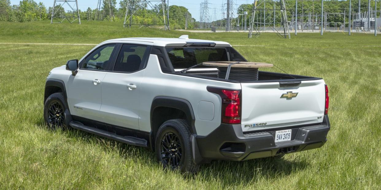 2023 chevrolet silverado ev