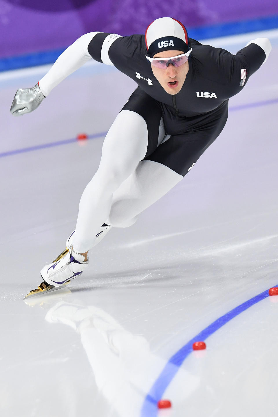 <p>USA’s Kimani Griffin competes in the men’s 500m speed skating event during the Pyeongchang 2018 Winter Olympic Games at the Gangneung Oval in Gangneung on February 19, 2018. / AFP PHOTO / Mladen ANTONOV </p>