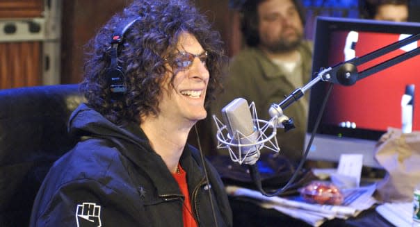 Howard Stern Makes History! Launches His Show Exclusively on Sirius Satellite Radio - January 9, 2006