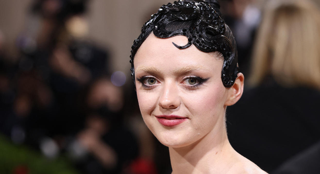 British actress Maisie Williams bleached her eyebrows for the Met Gala red carpet. (Reuters)