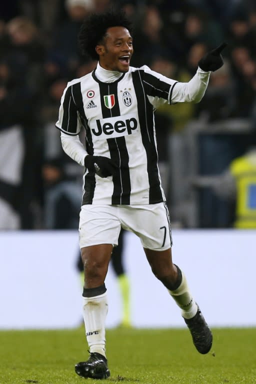 Support from Juan Cuadrado (pictured) has helped Juventus striker Gonzalo Higuain to joint top of the Serie A goal-scorers' charts