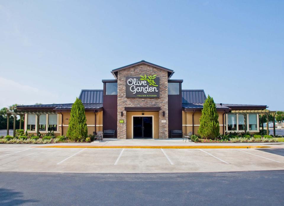 olive garden exterior