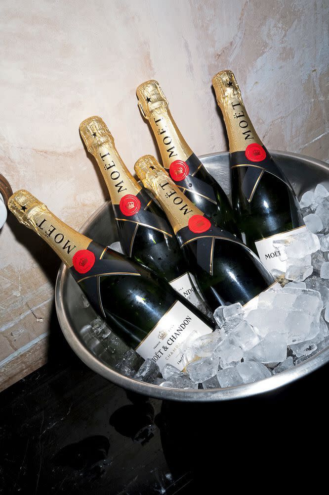 elle style awards moet and chandon bottles