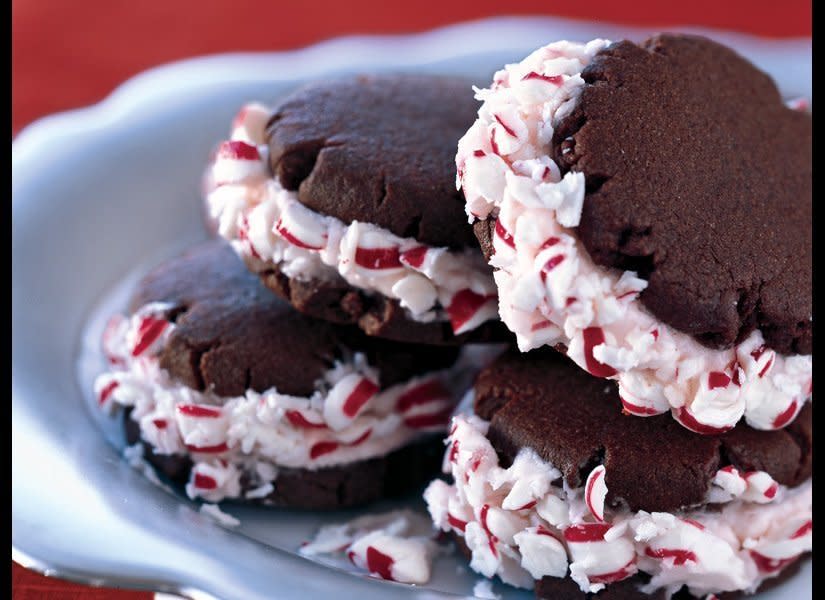 <strong>Get the <a href="http://www.huffingtonpost.com/2011/10/27/chocolate-candy-cane-cook_n_1055639.html" target="_hplink">Chocolate Candy Cane Cookies recipe</a></strong>