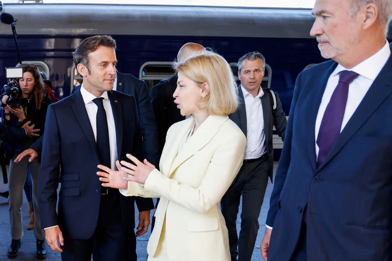 Macron, Draghi, Scholz travel to Ukraine
