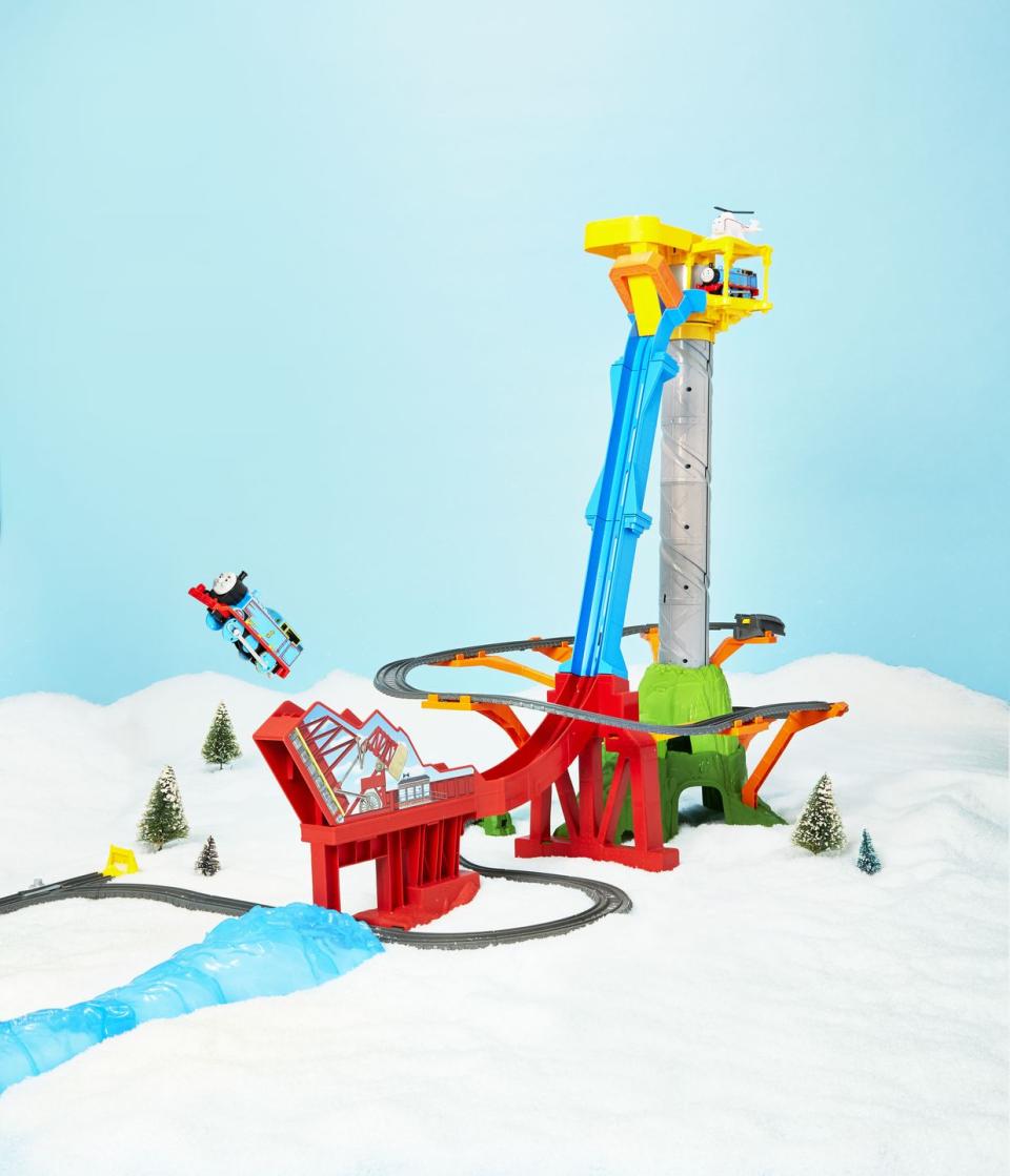 Fisher-Price Thomas & Friends TrackMaster Thomas' Sky-High Bridge Jump