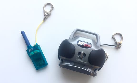 2000's Hit Clips Mini Music Player 3 Cartridges britney Spears, Nsync,  Backstreet Boys Tiger Electronics 