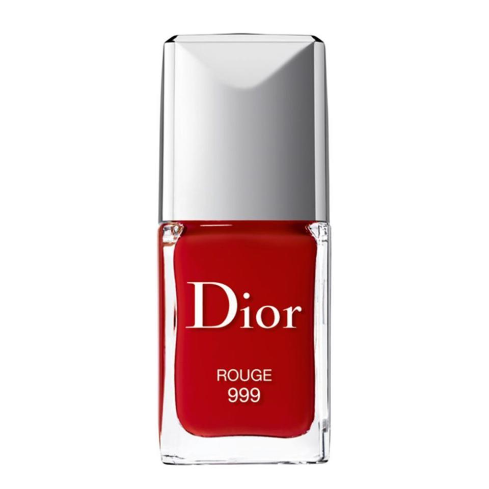 Dior Vernis Couture Colour Gel-Shine Nail Lacquer in Rouge 999