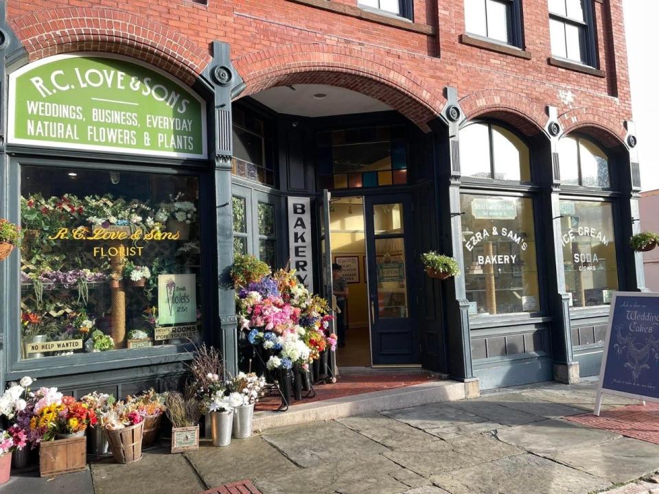 William Street was transformed into a 1930s set for the AMC TV Series 'Invitation to a Bonfire' which filmed in New Bedford Oct. 17-18.