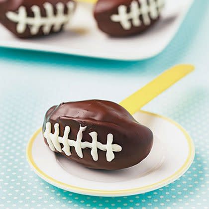 Football Cake Pops