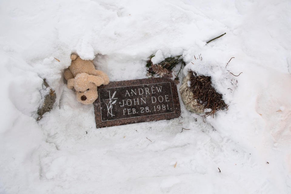 The grave of Baby Andrew John Doe, an infant who was found dead in a ditch in 1981 in Sioux Falls, S.D. (Loren Townsley / Argus Leader via AP)