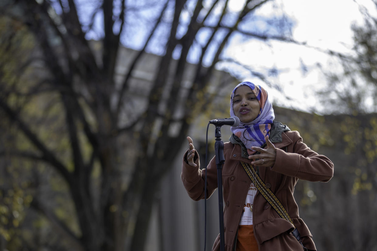 Ilhan Omar, a Muslim Somali-American running for Minnesota&rsquo;s 5th Congressional District, campaigns at the University of Minnesota in Minneapolis on Nov. 2.&nbsp;An October report from Muslim Advocates found dozens of candidates nationwide who ran on anti-Muslim platforms. (Photo: KEREM YUCEL via Getty Images)