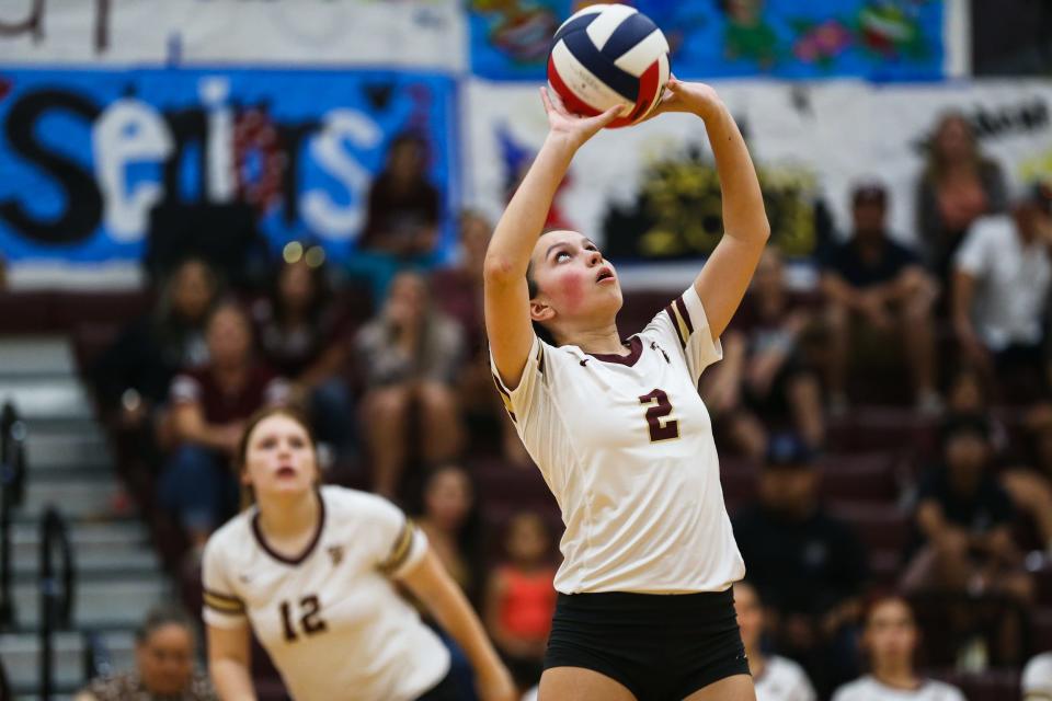 Tuloso-Midway's Maddie Hinojosa (2) sets a ball in a high school volleyball match against Calallen at Calallen High School in Corpus Christi, Texas on Tuesday, Sep. 27, 2022.