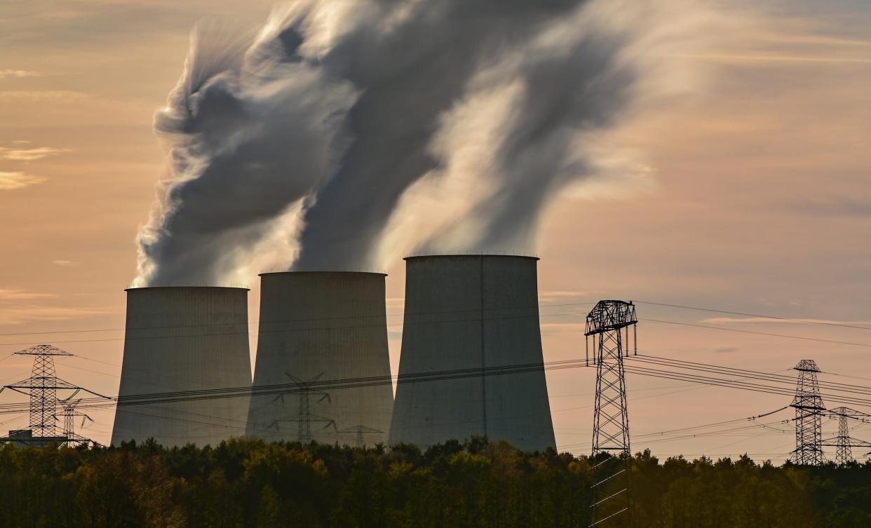 Jene Unternehmen, die in der Energiekrise besonders viele Gewinne machen, sollen mit höheren Steuern, mit der sogenannten Übergewinnsteuer, belastet werden. - Copyright: picture alliance/dpa | Patrick Pleul