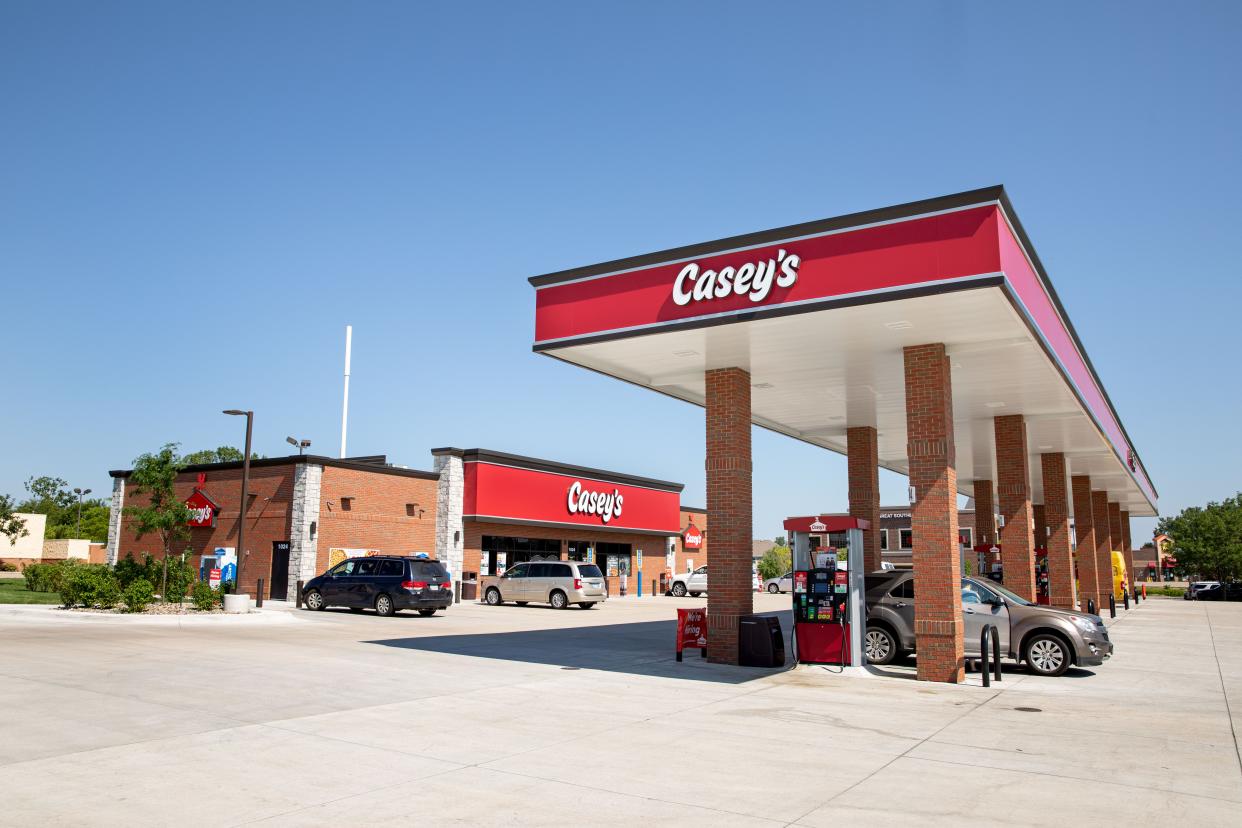 Casey's General Stores is expanding into Texas, adding to its extensive portfolio as the third-largest convenience store chain in the US