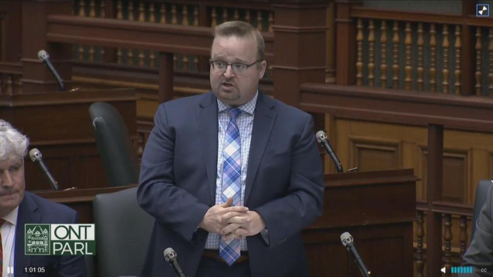 At the bill's second reading on May 30, Orléans MPP Stephen Blais said there needs to be stricter consequences for councillors who misbehave, including losing their job. 