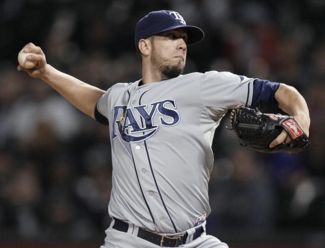 James Shields throws out first pitch on Rays Opening Day 2023