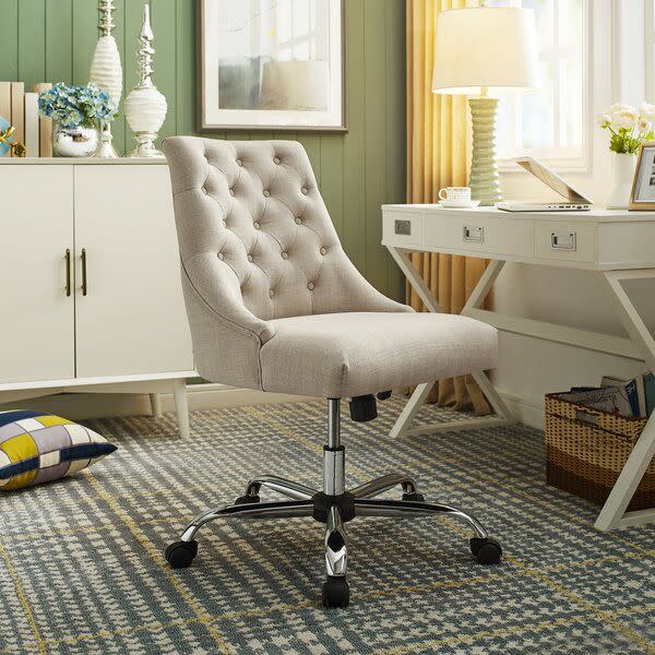 7) Pettengill Swivel Tufted Executive Chair