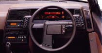 <p>The XT was one of Subaru's earliest attempts at making an out-of-left-field car. As was standard practice for the time, it used digital gauges, but interestingly, the tach has a sort of 3D effect, with increasing revs seeming to come towards you. </p>