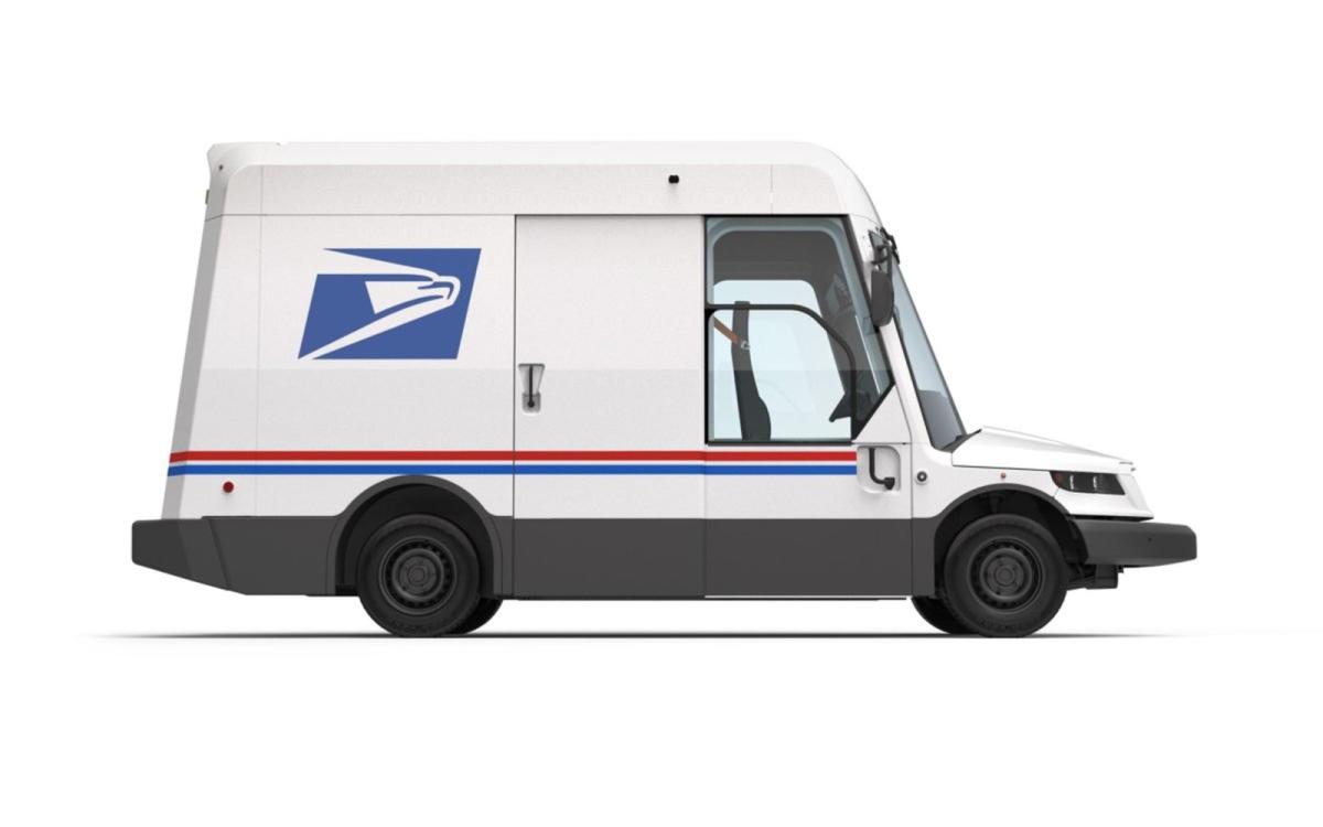 'Nextgen' USPS vehicles can use gas or electric motors