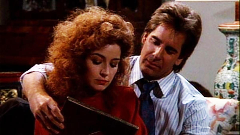 Scott Bakula and Annie Potts