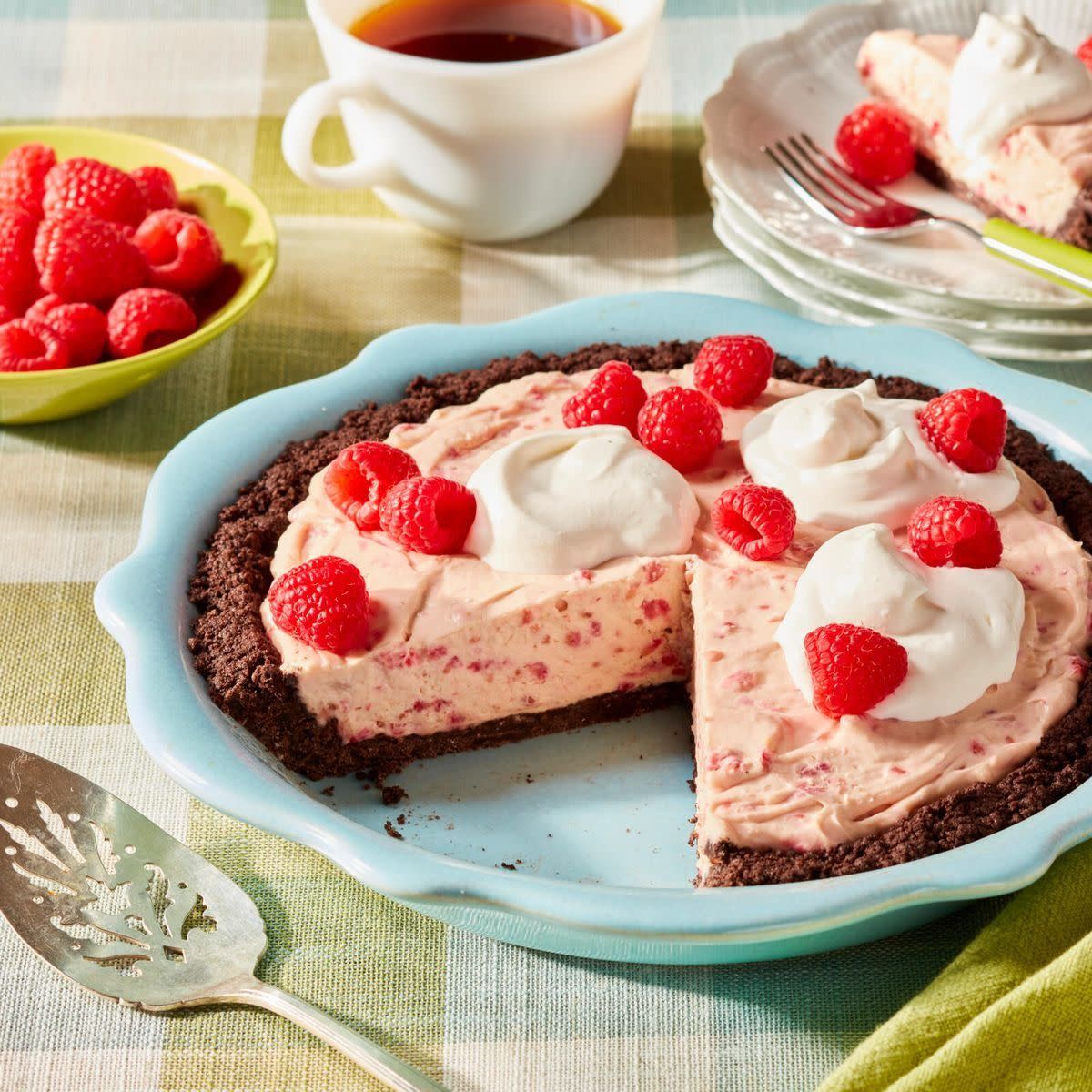 raspberry cream pie