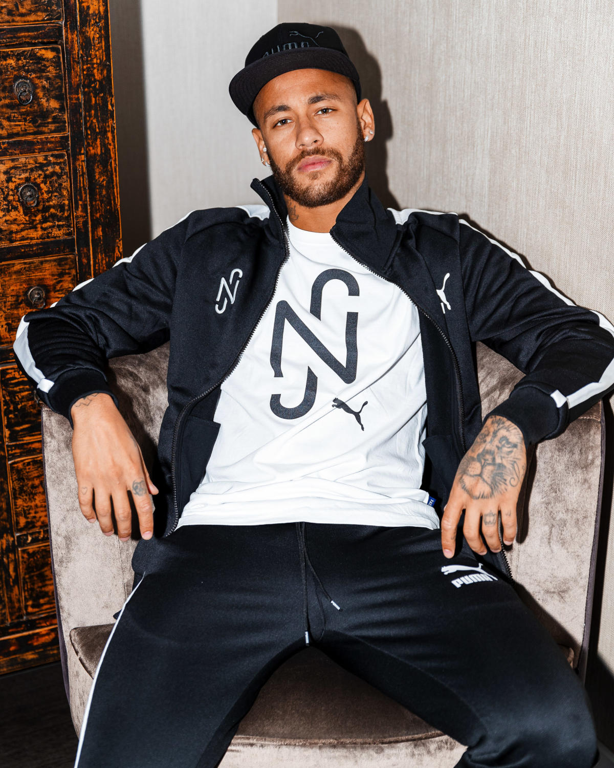 Neymar: Clothes, Outfits, Brands, Style and Looks