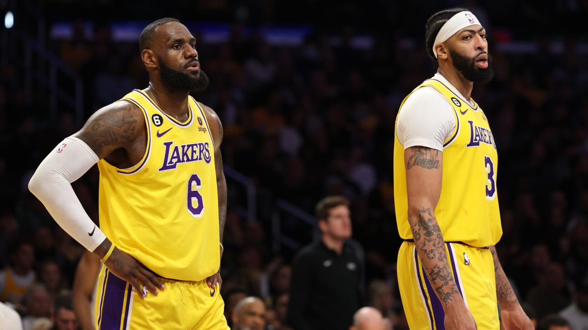 LeBron James crowns Anthony Davis ‘face’ of Los Angeles Lakers