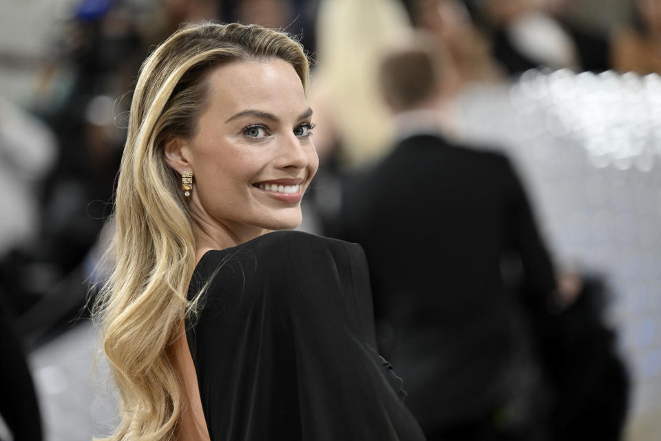 Margot Robbie attends The Metropolitan Museum of Art's Costume Institute benefit gala celebrating the opening of the "Karl Lagerfeld: A Line of Beauty" exhibition on Monday, May 1, 2023, in New York. (Photo by Evan Agostini/Invision/AP)
