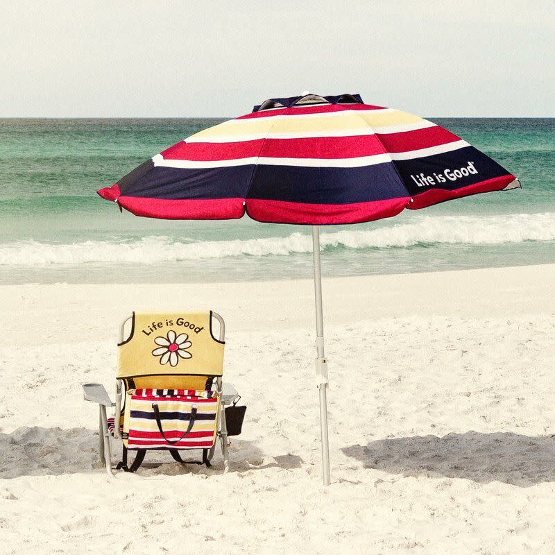 Life Is Good 7' Beach Umbrella