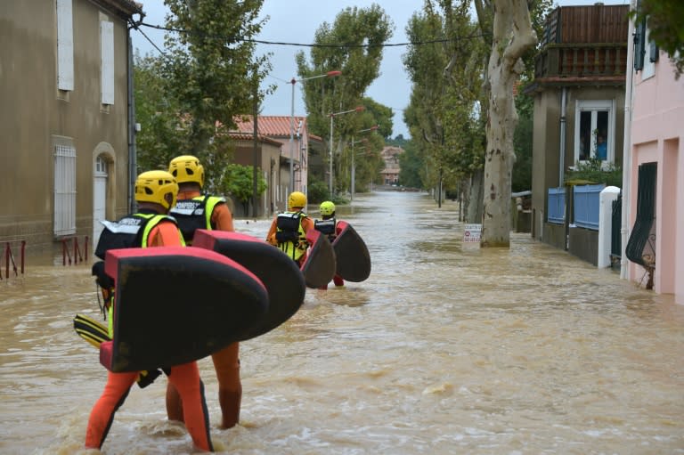 Some 600 firefighters rushed to help evacuate residents