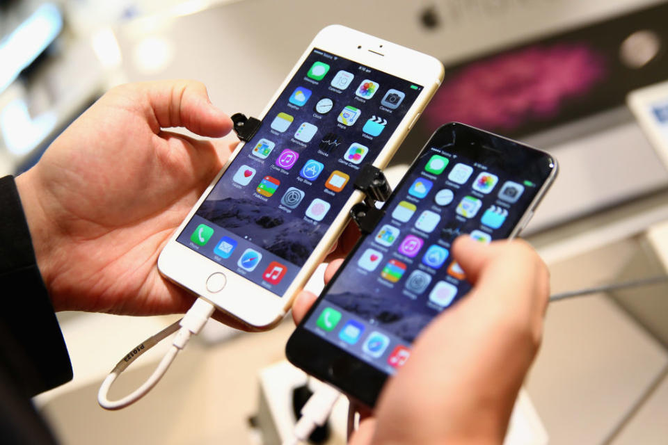 Don't leave yourself vulnerable to these iPhone security flaws. (Source: Getty)